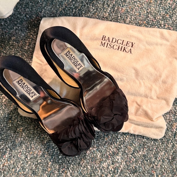 Badgley Mischka Black Heels with Floral Accent - Picture 3 of 5